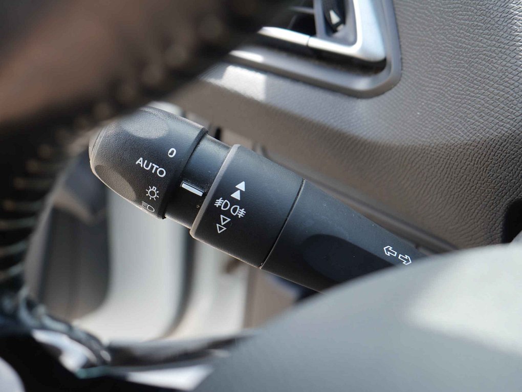 Peugeot 308 1.6HDi 