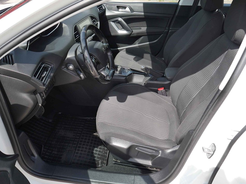Peugeot 308 1.6HDi 