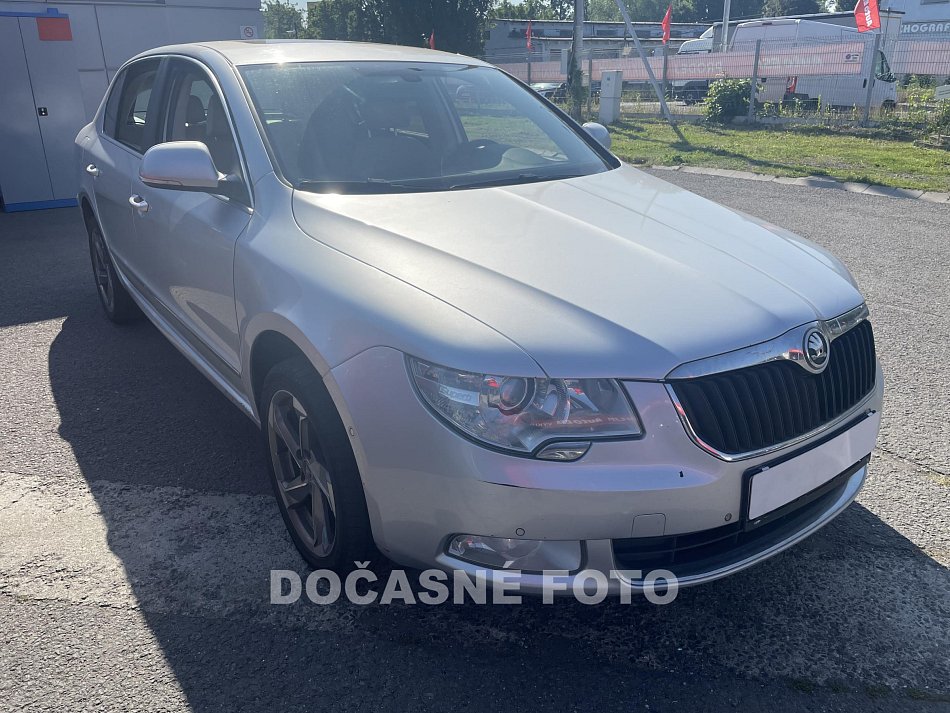 Škoda Superb II 2.0 TDi Elegance