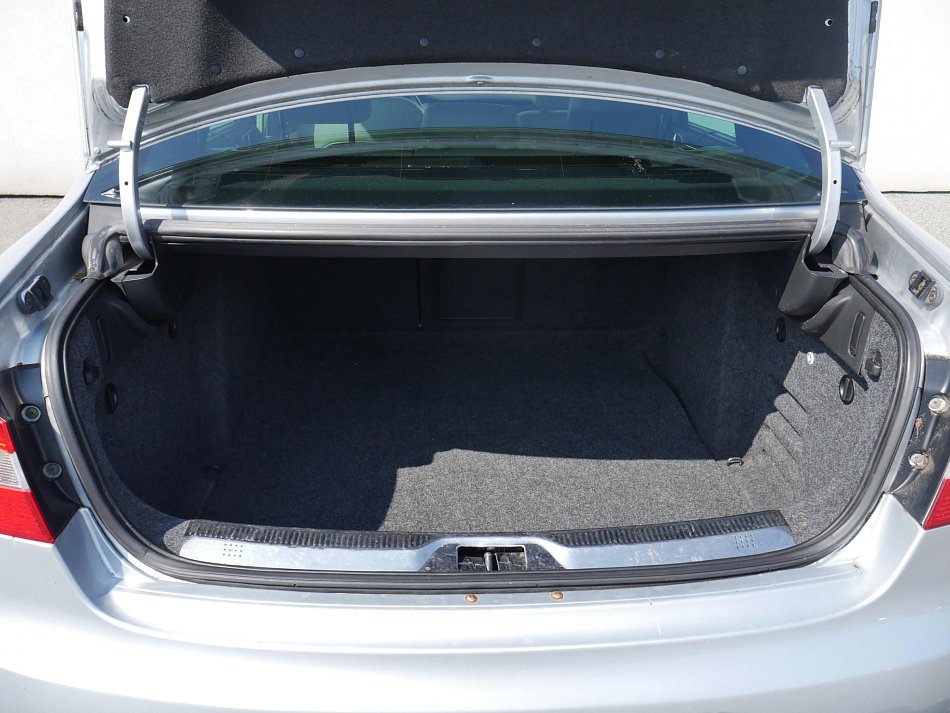 Škoda Superb II 2.0 TDi Elegance