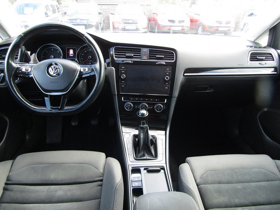 Volkswagen Golf 2.0 TDi Highline
