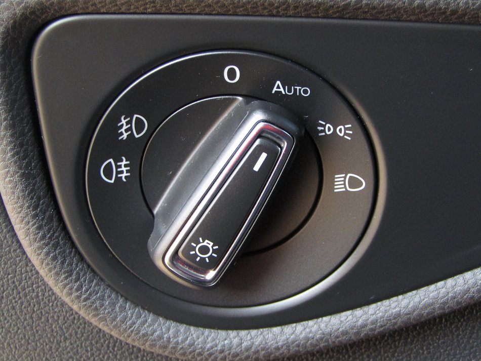 Volkswagen Touran 1.4TSi 