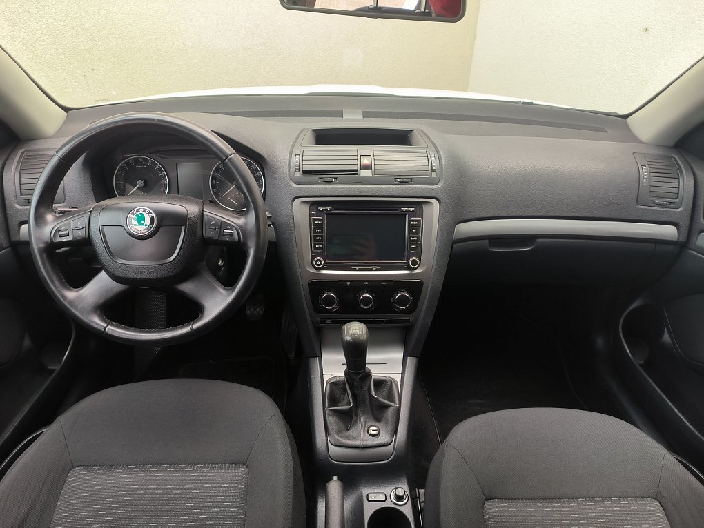 Škoda Octavia II 2.0 TDi Champion