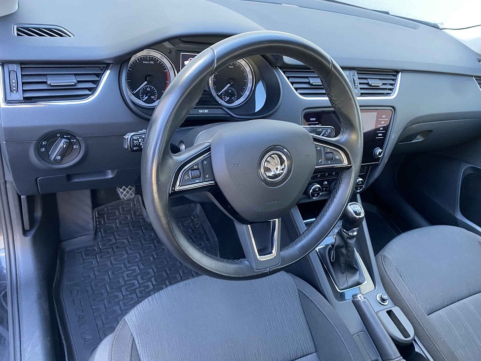 Škoda Octavia III 1.5 TSi Style