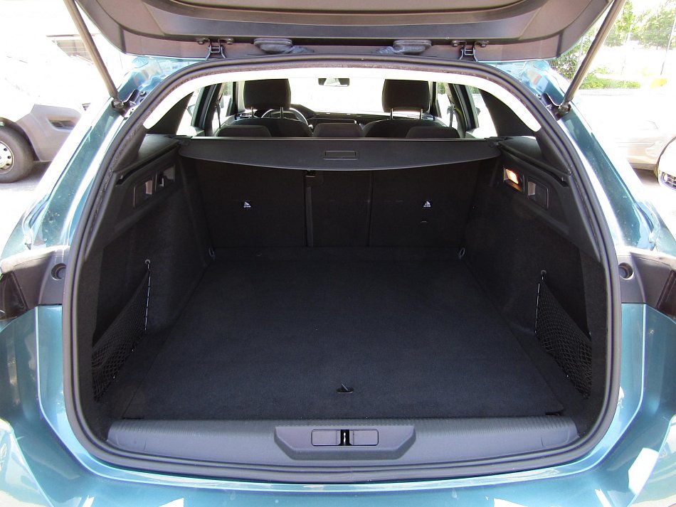 Peugeot 308 1.2PT 