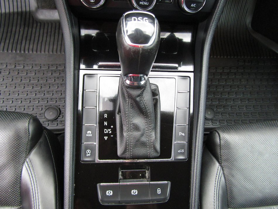 Škoda Superb III 2.0 TDi Style