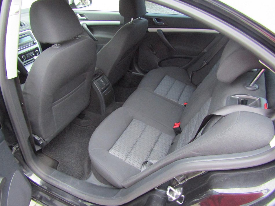 Škoda Octavia 1.6i Ambiente