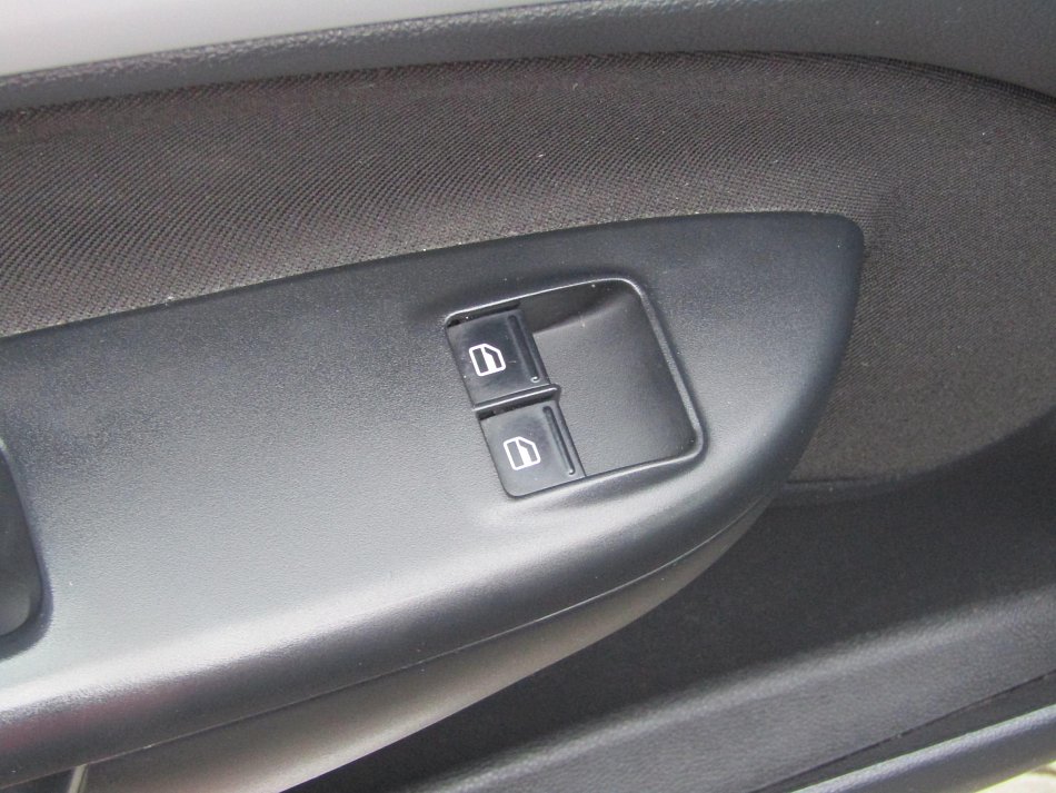 Škoda Octavia 1.6i Ambiente