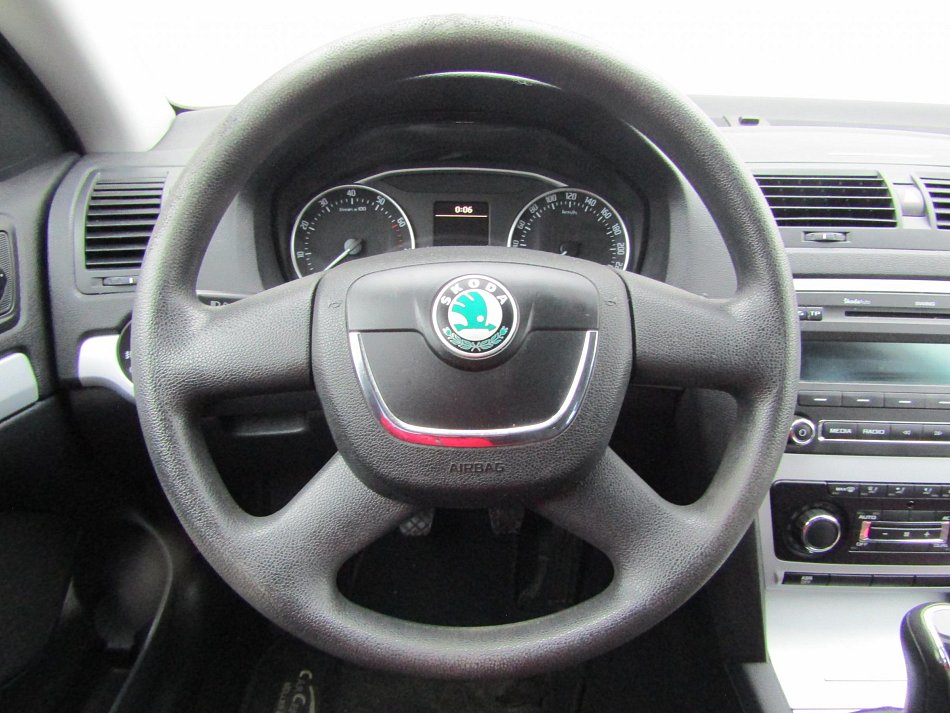 Škoda Octavia 1.6i Ambiente