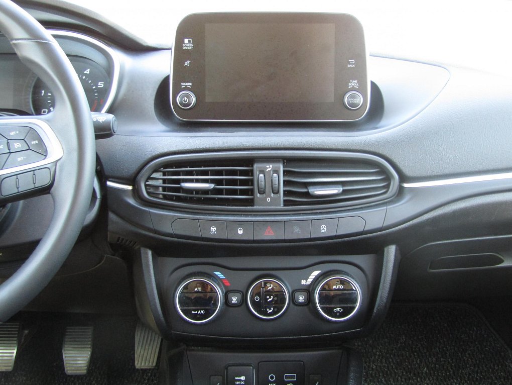 Fiat Tipo 1.4 i 