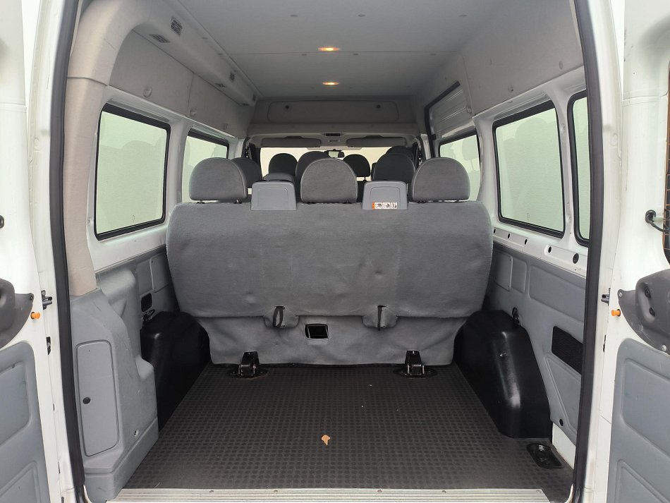 Ford Transit 2.2TDCi Trend L2H2 9míst
