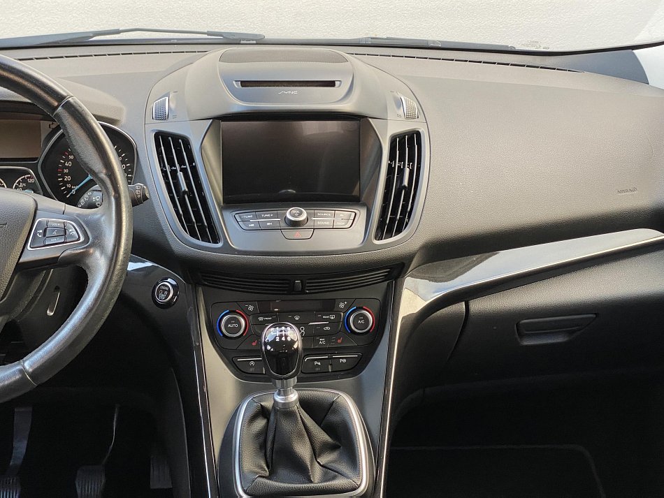 Ford Kuga 1.5 EB Titanium