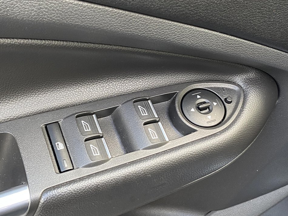 Ford Kuga 1.5 EB Titanium