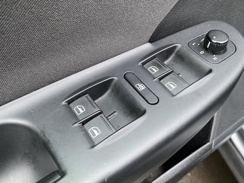 Volkswagen Passat 2.0 FSi Sportline