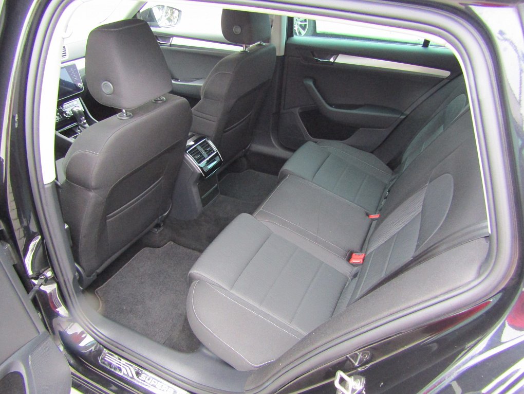 Škoda Superb III 2.0 TDi Ambition 4x4