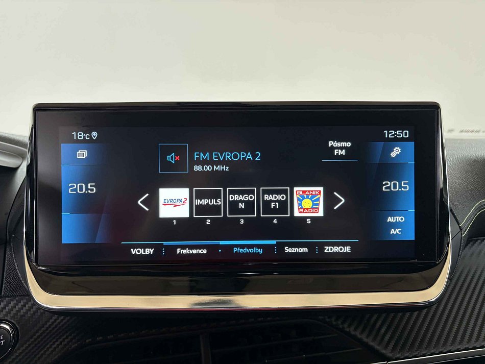 Peugeot 2008 1.2PT 