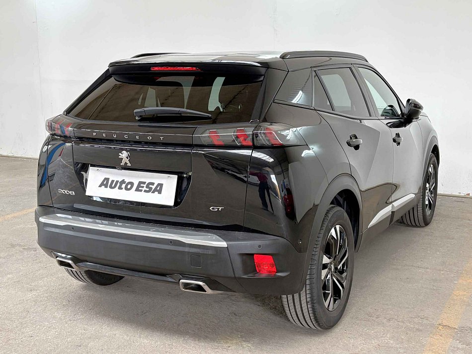 Peugeot 2008 1.2PT 