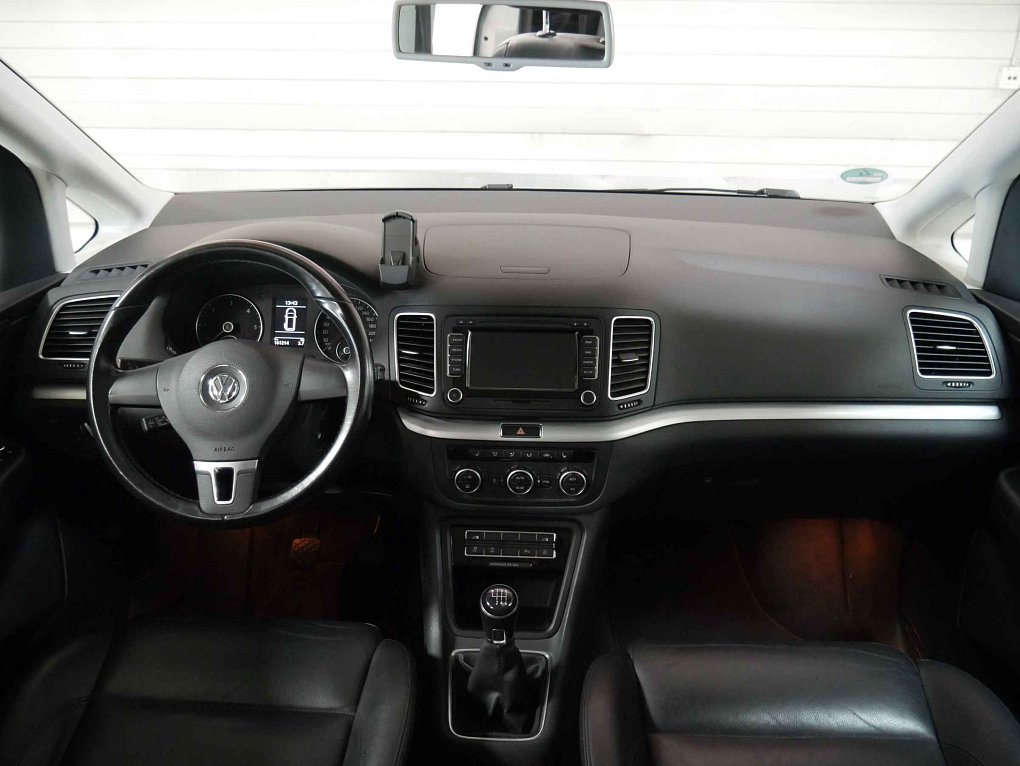Volkswagen Sharan 2.0 TDi Highline