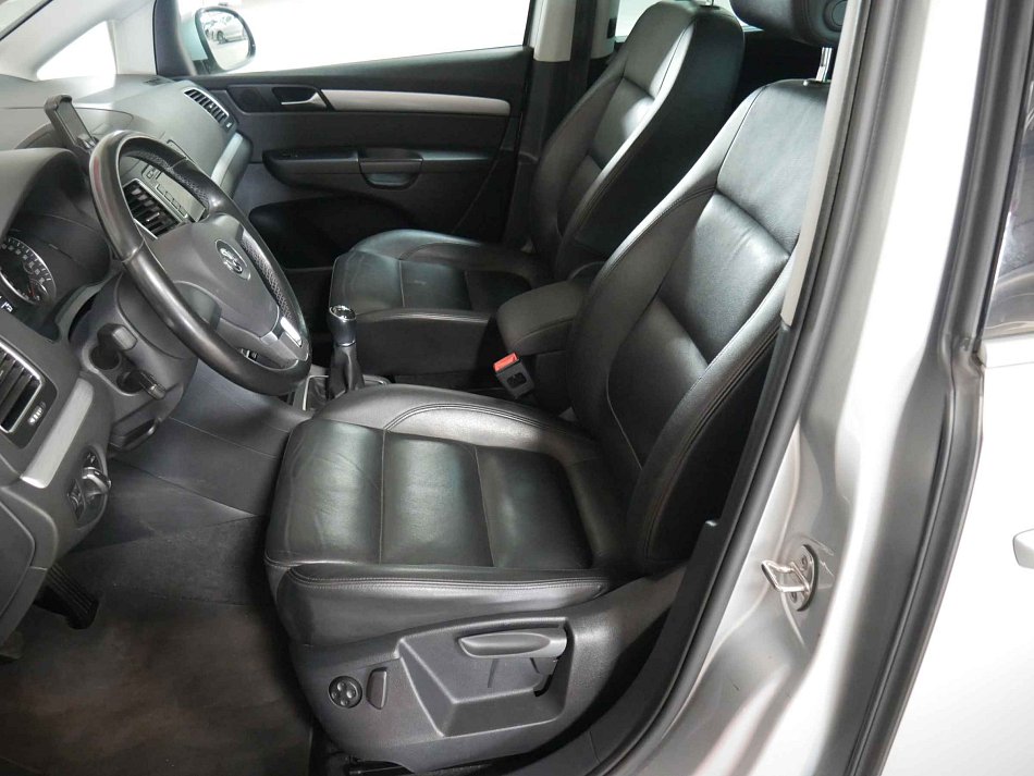Volkswagen Sharan 2.0 TDi Highline