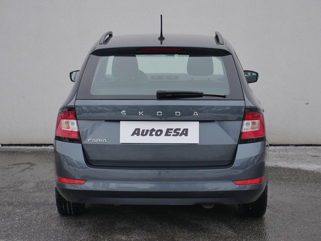 Škoda Fabia III 1.0 TSi Ambition