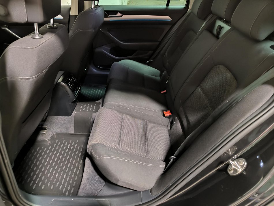 Volkswagen Passat 1.6 TDi 