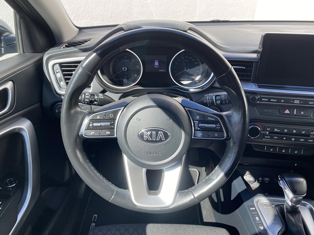 Kia Ceed 1.6 CRDi Exclusive