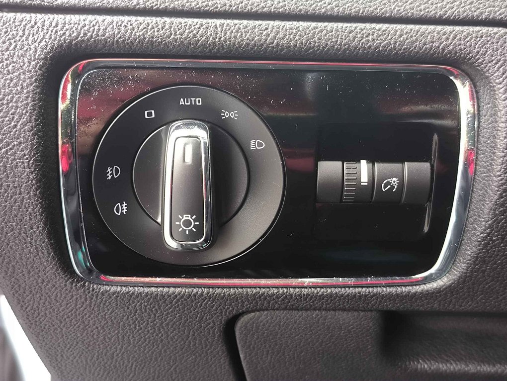 Škoda Superb II 2.0 TDi Outdoor 4x4