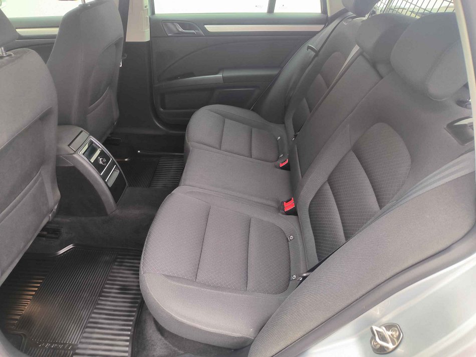 Škoda Superb II 2.0 TDi Outdoor 4x4
