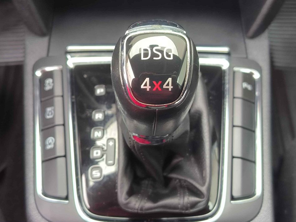 Škoda Superb II 2.0 TDi Outdoor 4x4