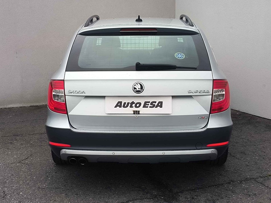 Škoda Superb II 2.0 TDi Outdoor 4x4