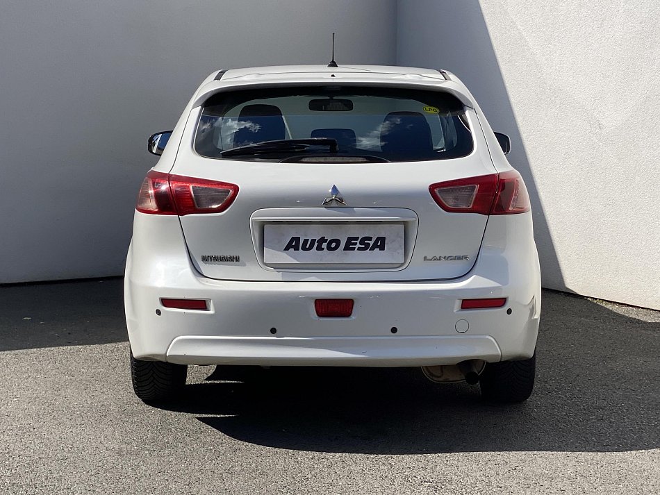 Mitsubishi Lancer 1.6 i  LPG