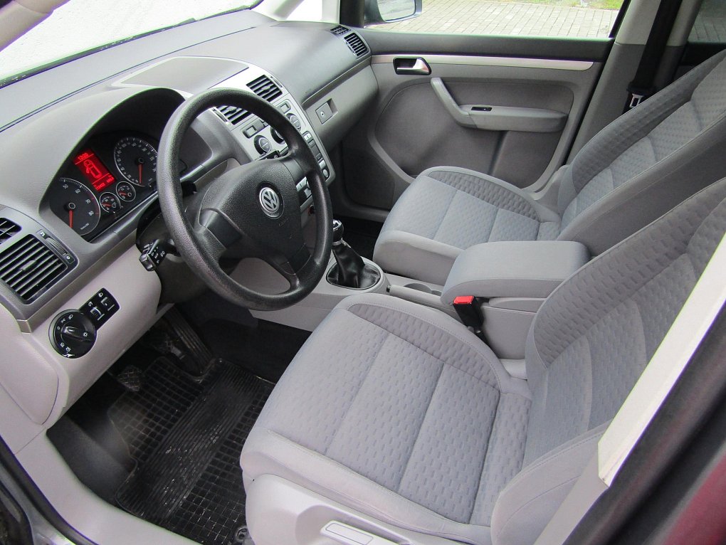 Volkswagen Touran 1.4TSi 