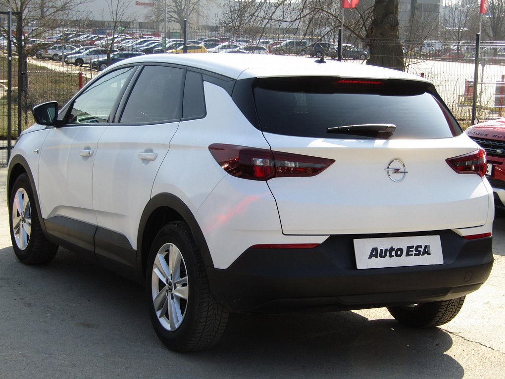 Opel Grandland 1.2 T 