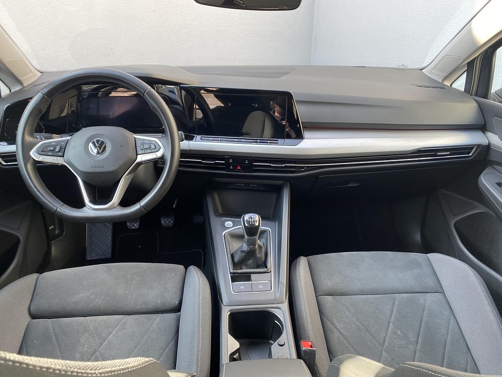 Volkswagen Golf 1.5TSi Life