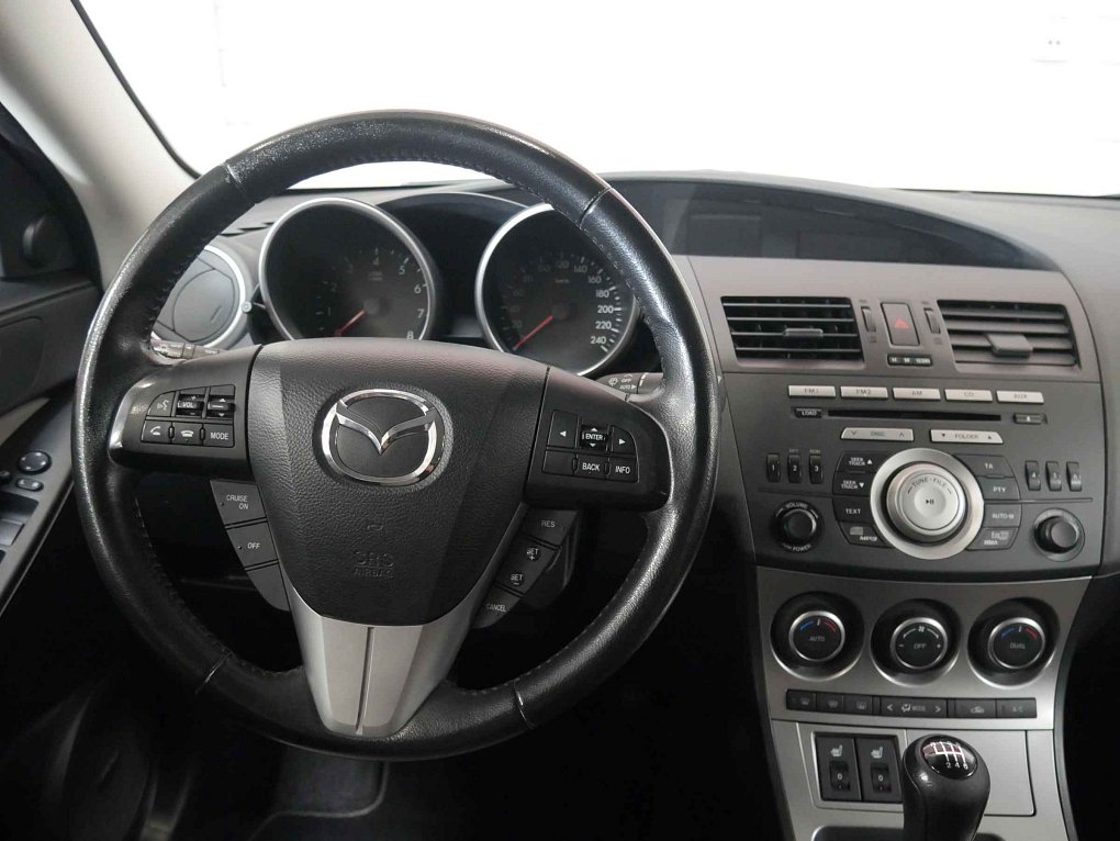 Mazda 3 2.0 i 