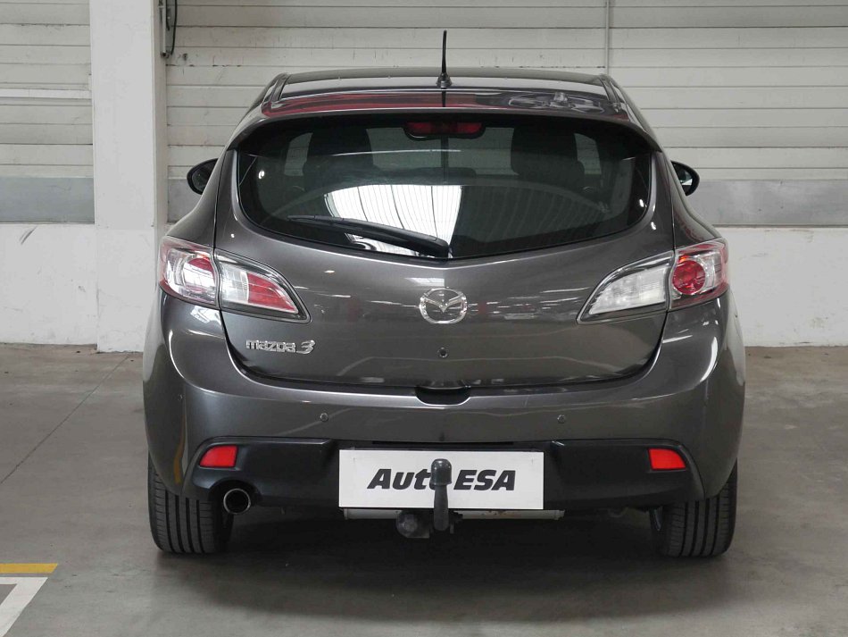 Mazda 3 2.0 i 