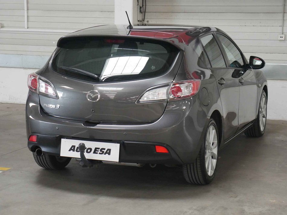 Mazda 3 2.0 i 