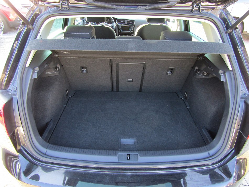 Volkswagen Golf 1.4TSi Highline