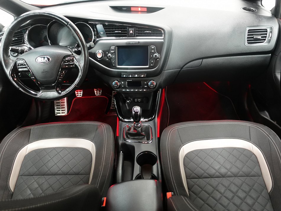 Kia Ceed 1.6 CRDi 