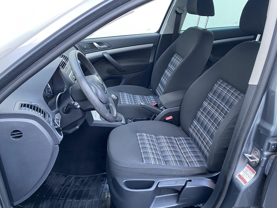 Škoda Octavia II 1.6 TDi Style