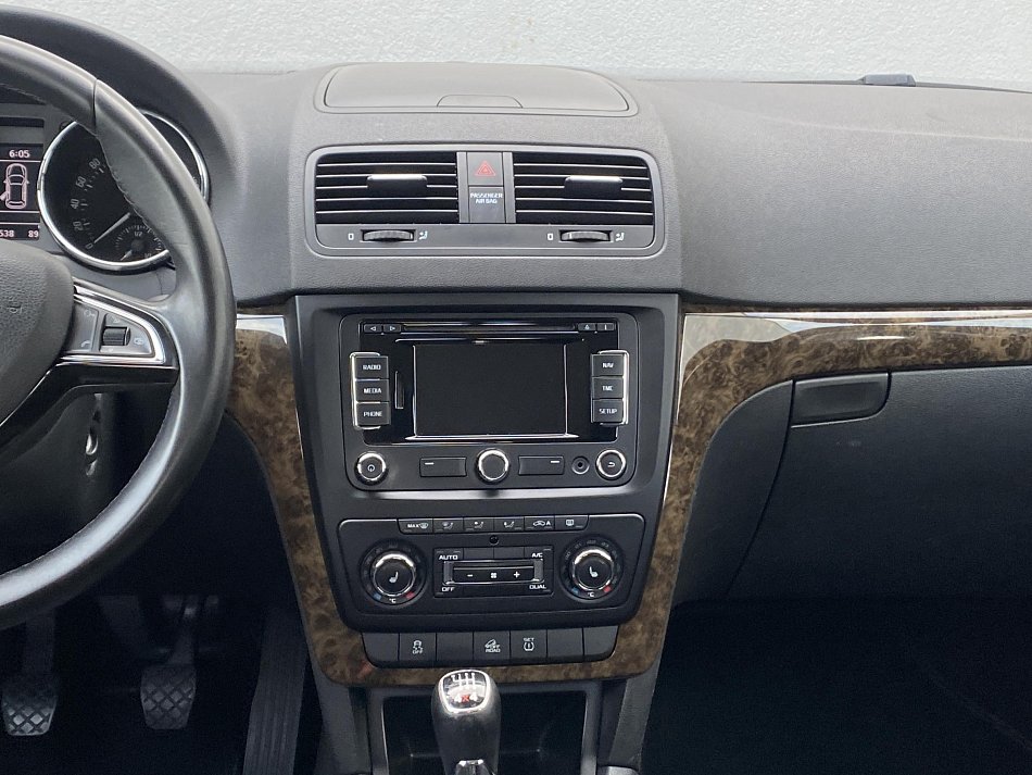 Škoda Yeti 2.0 TDi Elegance 4x4