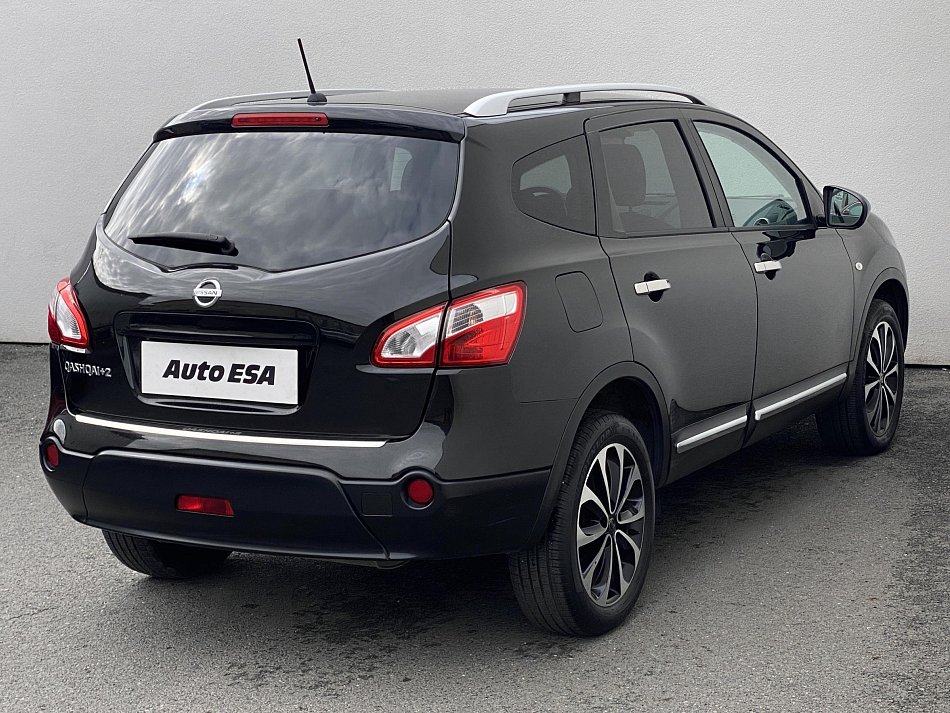 Nissan Qashqai 2.0i Acenta +2