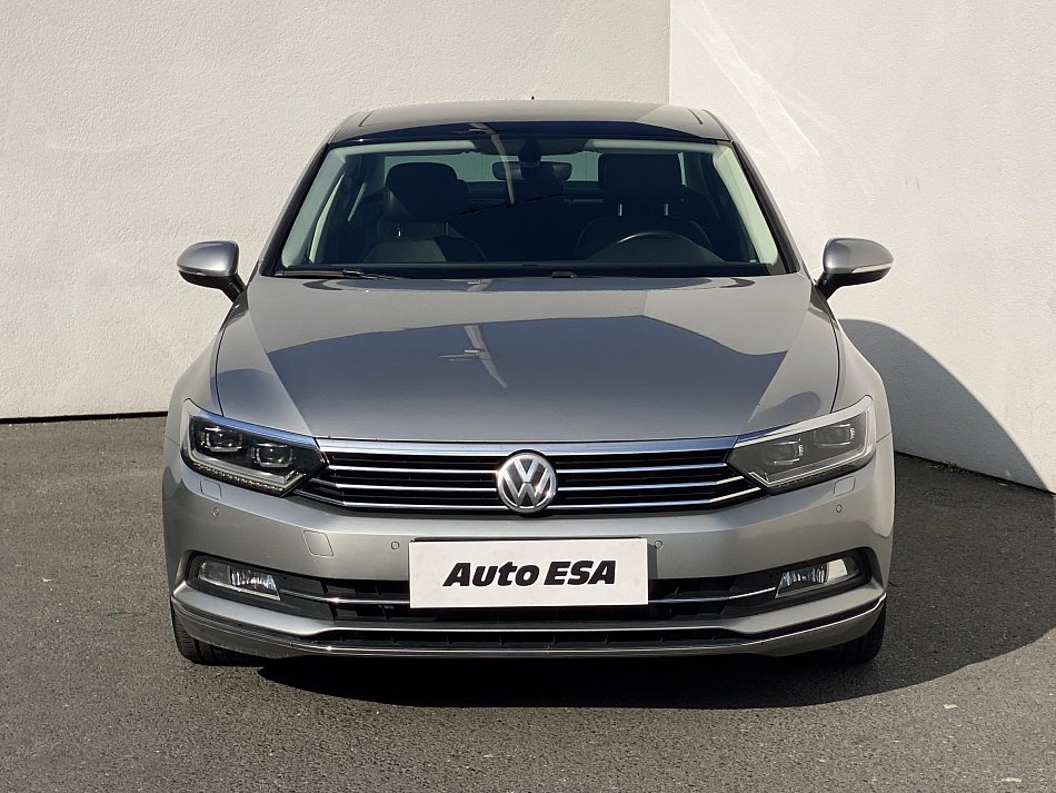 Volkswagen Passat 2.0TDi Highline