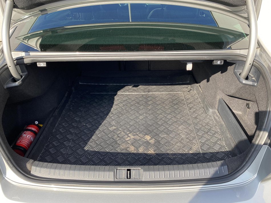 Volkswagen Passat 2.0TDi Highline