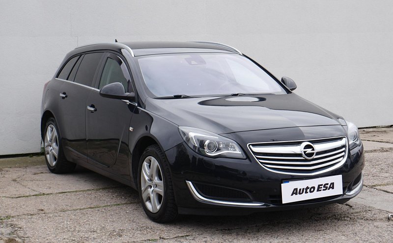 Opel Insignia 2.0 CDTi 