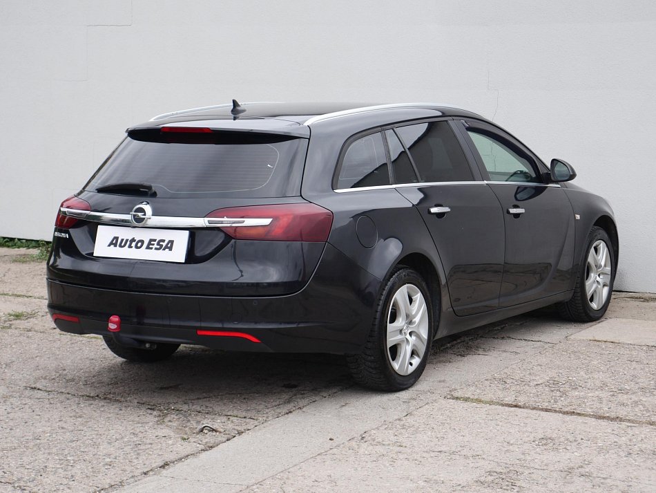 Opel Insignia 2.0 CDTi 