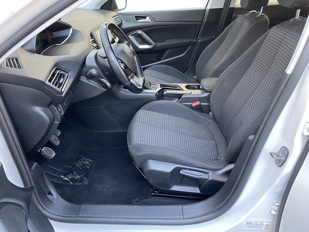 Peugeot 308 1.5HDi Active