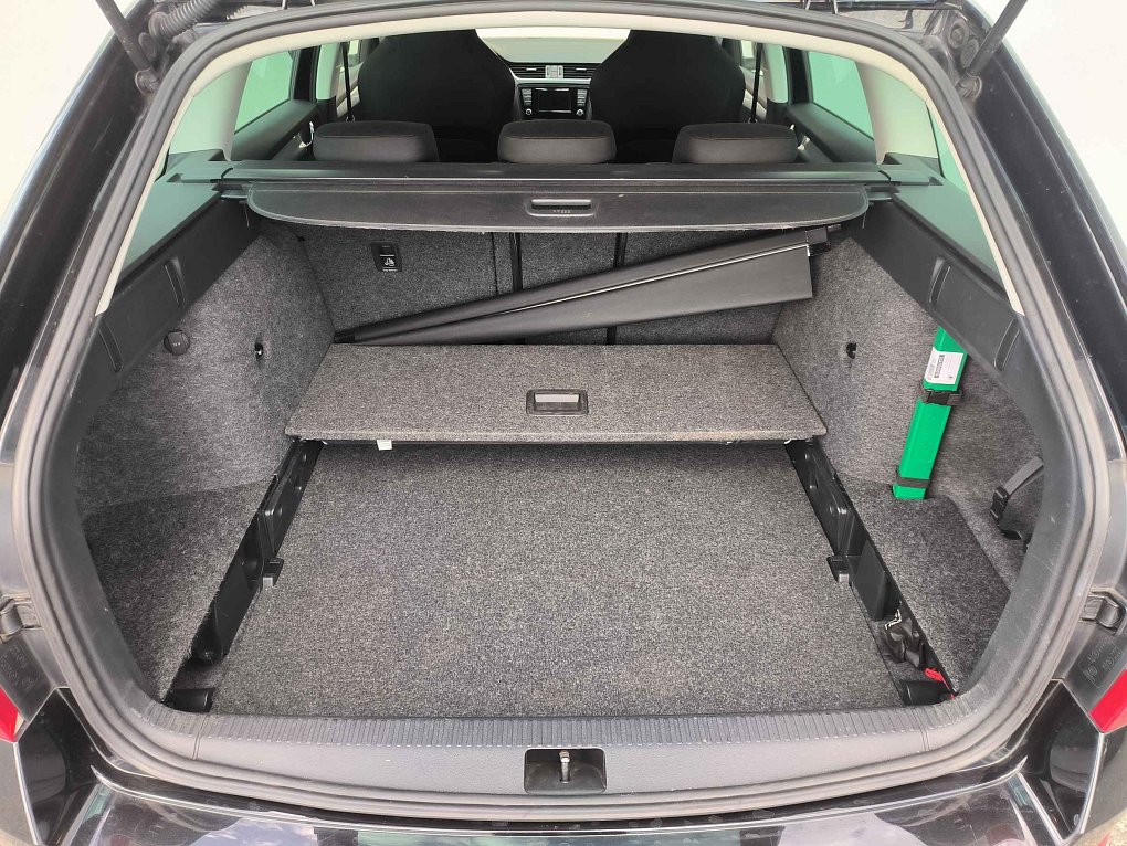 Škoda Octavia III 2.0 TDi Elegance Sport
