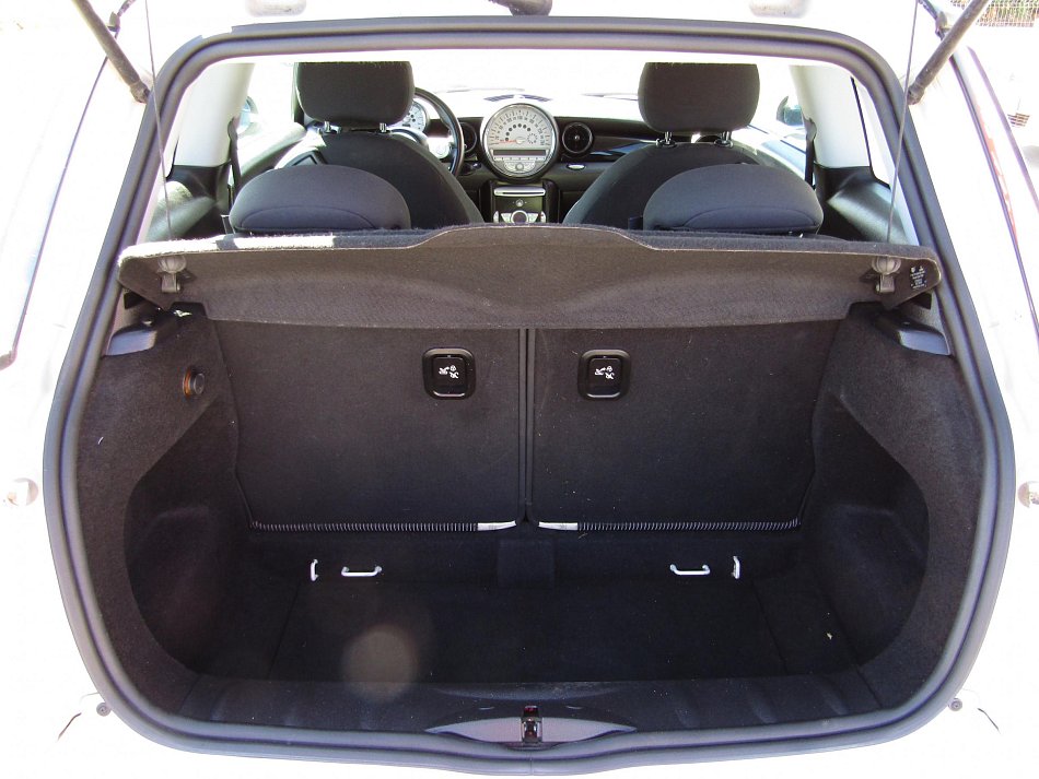 Mini Cooper 1.6i 