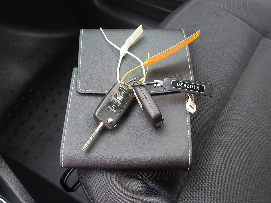 Volkswagen Caddy 1.4TGi  MAXi DÍLNA